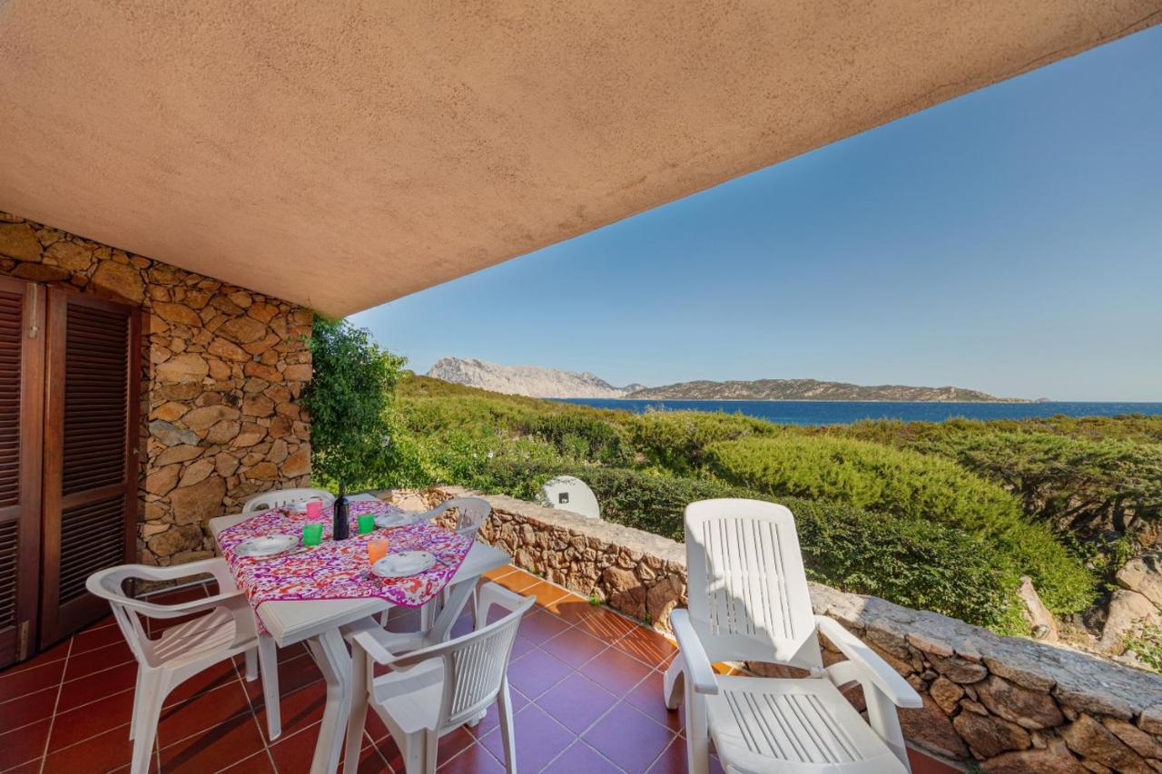 Appartamento Cala Paradiso サン・テオドーロ エクステリア 写真